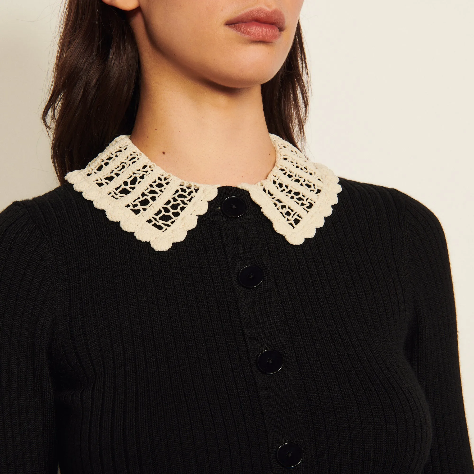 Cardigan avec côtes et col en crochet