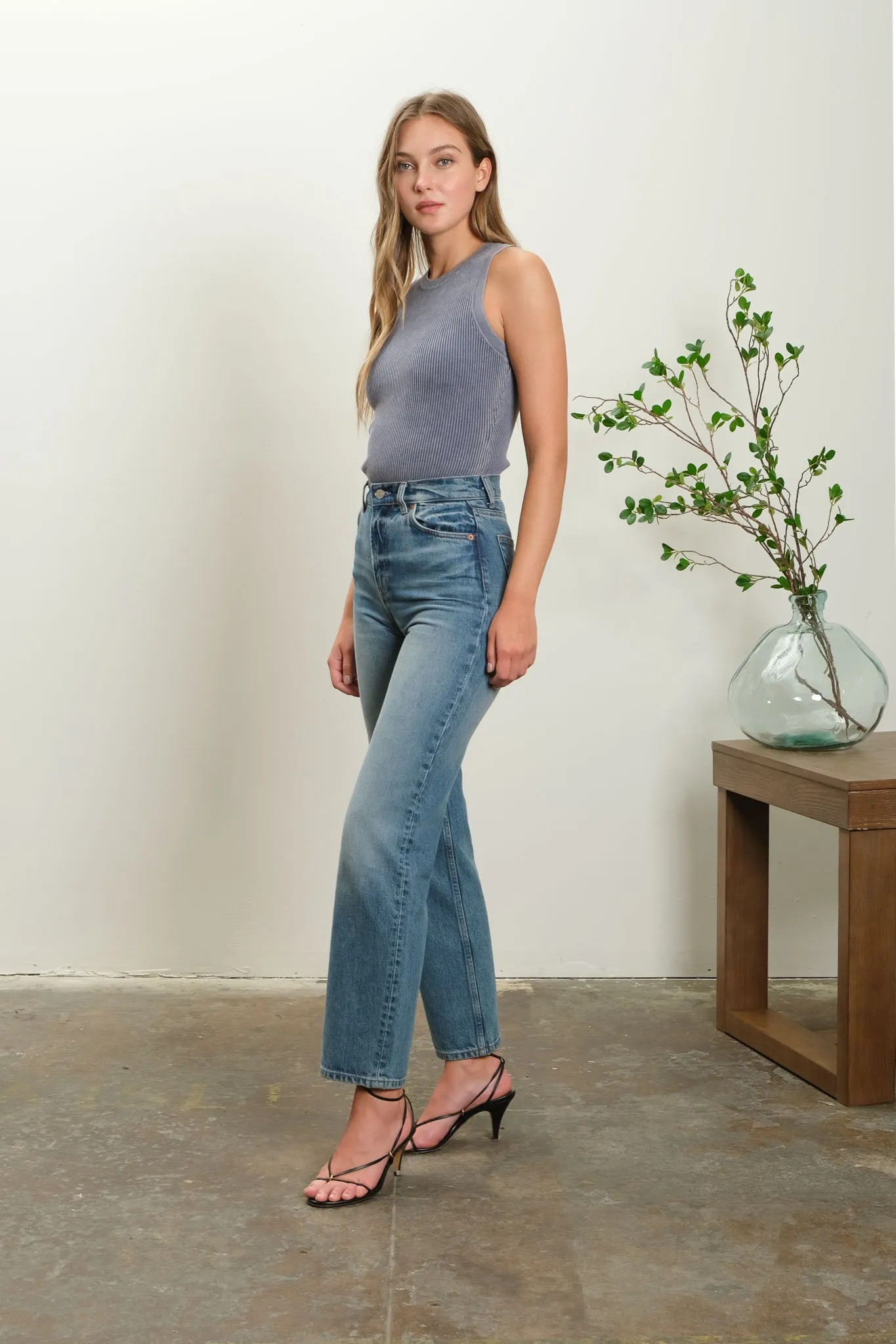 WASHED ROUND NECK SWEATER KNIT TANK TOP